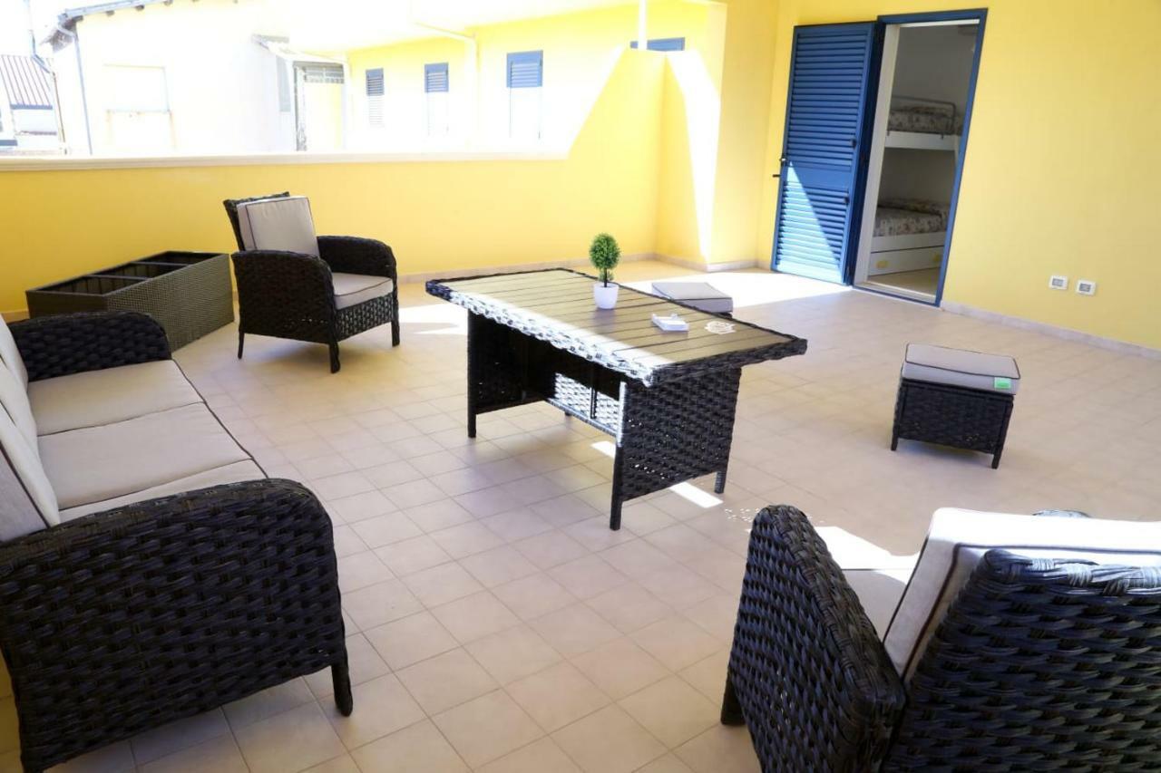 Ferienwohnung La Stella Di Montalbano Con Parcheggio Privato Punta Secca Exterior foto