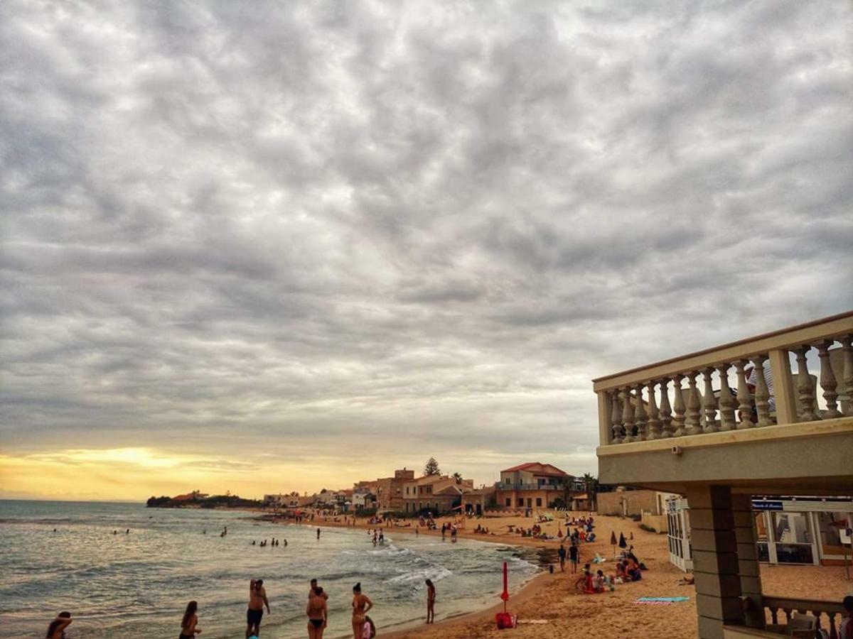 Ferienwohnung La Stella Di Montalbano Con Parcheggio Privato Punta Secca Exterior foto